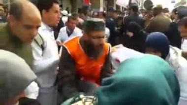 فيديو لبعض الحالات اثناء التدخل في مسيرة الأساتذة المتدربين