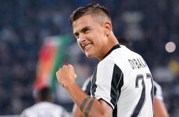 "ديبالا" أفضل لاعب في الدوري الإيطالي