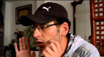 رسميا:"ربيع الأبلق" يعلق إضرابه عن الطعام لهذا السبب