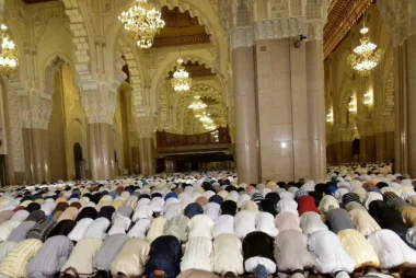دراسة.. المغاربة في صدارة الشعوب المواظبة على الصلاة