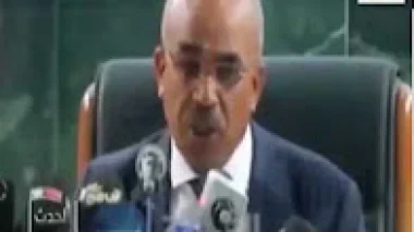 الجزائر: مداخيل البترول لم تعد تكفي حتى لسد أجور الموظفين والجزائرمفلسة رسميا