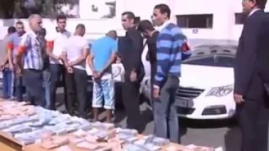 تفكيك شبكة السطو على سيارة لبيع المواد الإستهلاكية