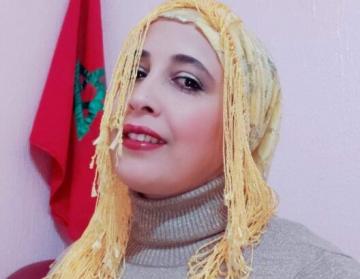 أدينت بسبب التهكم على آية قرآنية.. مدونة مغربية تضرب عن الطعام احتجاجا على سجنها
