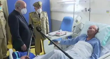 مسؤول سابق بالبوليساريو يؤكد تهاوي الجبهة الوهمية واختيار الجزائر الإفلات بجلدها عبر وصية أخيرة!