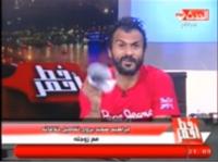 بالفيديو : نجم مصري سابق يطلق زوجته على الهواء و يكشف تفاصيل زواجه من إعلامية مغربية