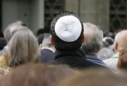 تفاصيل تهريب منظمة إسرائيلية لسيدة يهودية وأبنائها من أݣادير إلى تل أبيب بعد تطليقها من زوجها المغربي