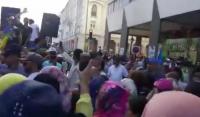 الآلاف يخرجون بالرباط احتجاجا على أحكام الريف
