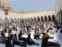 دعوات لمقاطعة الصلاة على النبي (ص) في مصر.. وهذا رد هيئة العلماء