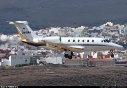نجاة ركاب طائرة مغربية خاصة من فاجعة بعد سقوط إحدى عجلاتها عقب إقلاعها من مطار مراكش