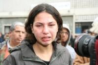 الطفلة رحاب التي ضربها الأمن  :هرسو لي سنتي ووالدي غادين يدعيهم