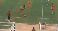 بالفيديو: تدخل وحشي و عراك عنيف في الدوري الايفواري