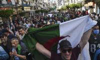 رغم وعوده المعسولة..."تبون" يفشل في إطفاء الغضب الشعبي والمحتجون متمسكون بالإسقاط السلمي للنظام