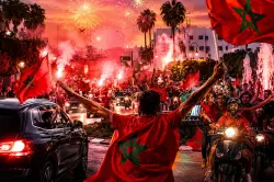 الجماهير الوزانية تشعل شوارع المدينة احتفالاً بفوز المغرب على كندا