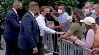 القضاء الفرنسي يصدر حكمه في حق صافع الرئيس "ماكرون"