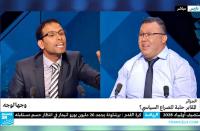 بالصور : إقالة بوتفليقة لـ " تبون " تجبر صحفيا جزائريا على المشي عاريا بـ " الشانزليزيه "