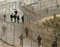 1000 مهاجر يفشلون فى تجاوز الحدود بين المغرب وإسبانيا