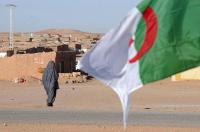 "لاراثون" الإسبانية: الحكم الذاتي في الصحراء المغربية سيتبعه فتح الباب لعودة المحتجزين بتندوف مع عفو شامل عن قادة البوليساريو