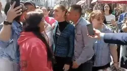رئيسة المكسيك تتعرض للتحرش الجنسي في الشارع(فيديو)