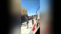 شاب يكسر دراع متشرد بالعيون الشرقية