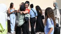 مُحاضر في قضايا الهجرة يَكشف لـ"أخبارنا" موقفه من رفض فرنسا ارتداء العباءة بمدارسها