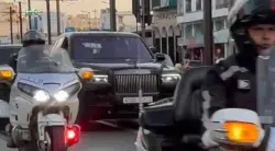 ظهر في كامل عافيته...الملك محمد السادس يصل إلى الدار البيضاء في أول أيام عيد الفطر