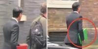 بريطانيون يصفون رئيس حكومتهم الجديد ب"الساحر" بعد تغير لون ملف يحمله في لمح البصر (فيديو)