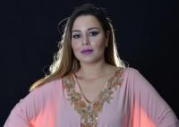 رغم السخرية اللاذعة...موجة من الدعوات والتعاطف مع الفنانة "كوثر براني" بسبب الحمل