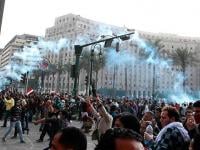 أجواء ثورة 25 يناير تخيم على ميدان \'التحرير\'.. سقوط قتيل وجرح 676 شخصا