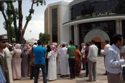 أسرة بطنجة تهاجم قضاة محكمة الإستئناف لحظة خروجهم، بسبب حكم قضائي اعتبرته جائرا