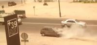 بالفيديو: ارتفاع درجة الحرارة يتسبب في اندلاع حريق بسيارة بمراكش