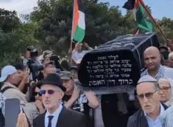 مطالب بنقل الجثمان.. غليان داخل الجالية اليهودية بالمغرب بعد دفن "أسيدون" بالأعلام الفلسطينية بمقبرة الدار البيضاء