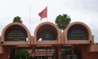 طالب يحتج على أساتذته بمحاولة إحراق نفسه داخل الحرم الجامعي