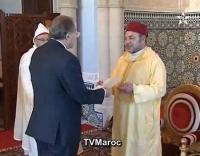 الملك يستقبل عددا من السفراء الأجانب