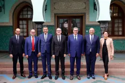 "رونو" تُطلق مرحلة جديدة في المغرب .. توقيع اتفاقية ضخمة لإحداث 7500 منصب شغل وتطوير سيارات كهربائية بحلول 2030