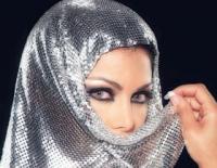 بعد ظهورها بفستان فاضح ، زعيم "داعش" يهدد هيفاء وهبي!
