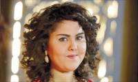 الفنانة المغربية "عبير العابد" تفاجئ جمهورها للمرة الثانية