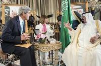 هذا ما دار بين العاهل السعودي وكيري بشأن العراق؟