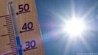 احذر.. الأطفال أكثر عرضة من غيرهم لضربة الشمس في السيارة