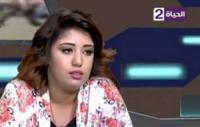بالفيديو : راقصة مصرية تعلن "توبتها" على الهواء مباشرة