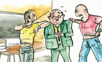 مرة أخرى ... مدير مؤسسة إعدادية يتعرض لاعتداء شنيع من طرف أب تلميذ بضواحي فاس