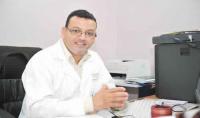 بعد توقيفه..أستاذ كلية الطب "بالحوس" يخرج عن صمته ويعتبر قرار "أمزازي" ظالما ومجحفا