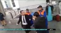 اعتداء على مواطن بفاس ومسؤول يشتمه "نتا قاري الحمار"!!!