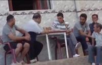 مول الدلاحة يتسبب في جروح خطيرة لشخص بسبب الكاميرا الخفية