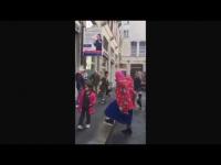 شاهد مغربيات محيحات في الطوبيس بإيطاليا