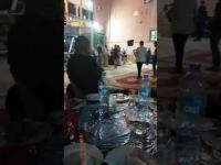 بالفيديو... فاعلة جمعوية تخلق جدلا بمهرجان ثقافي وتفاجئ الجمهور بعزمها استقدام وفد من الأمم المتحدة لزيارة قلعة مكونة!!