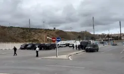 بعد تحصين أمني مغربي مكثف.. عودة الهدوء تدريجيا لحدود سبتة ومليلية وتوقيف 300 مهاجر