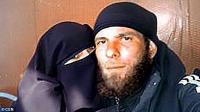 داعشية ألمانية تتحدث عن تفاصيل ليلة زفافها في غرفة تعذيب (صور)