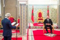 والي بنك المغرب يؤكد أمام الملك بالحسيمة: البلاد بحاجة إلى إقلاع حقيقي وتعبئة شاملة