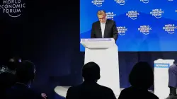 أخنوش من دافوس: اختار المغرب السير في مسارين معًا، إصلاحات اقتصادية واجتماعية