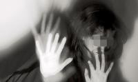 فضيحة مدوية : فنان كوميدي شهير يعنف زميلته و يهددها بعد أن رفضت الإستجابة لمطالبه
